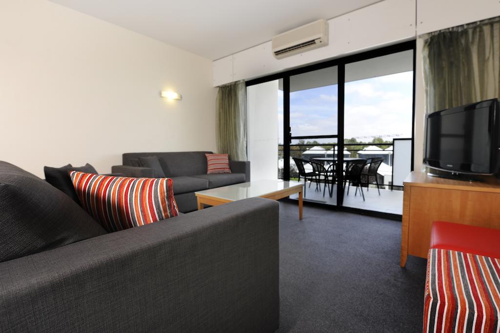 פרת'' Assured Ascot Quays Apartment Hotel מראה חיצוני תמונה