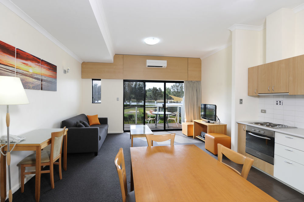 פרת'' Assured Ascot Quays Apartment Hotel מראה חיצוני תמונה